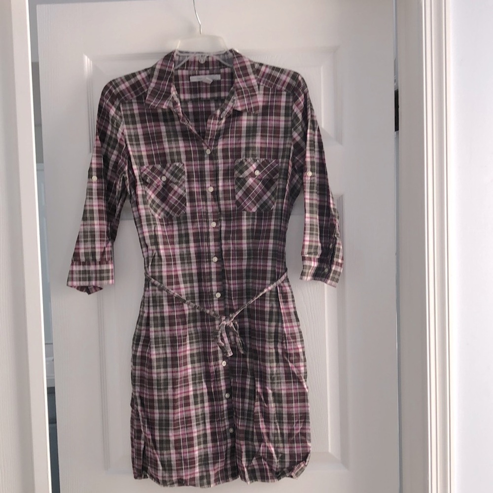 Old Navy tie waist bottom down dress